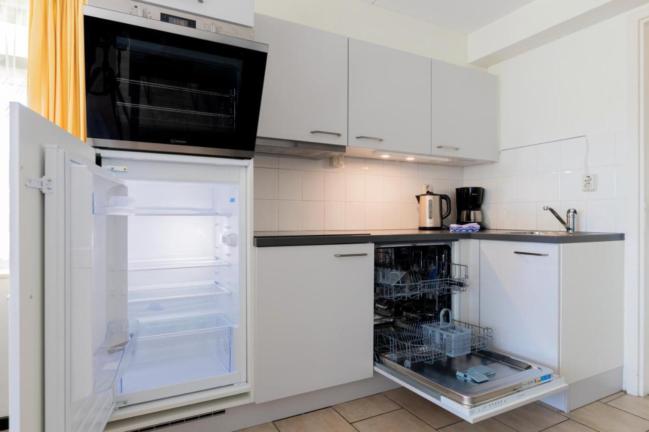 Escape, Appartement Met Groot Terras Buren  Luaran gambar