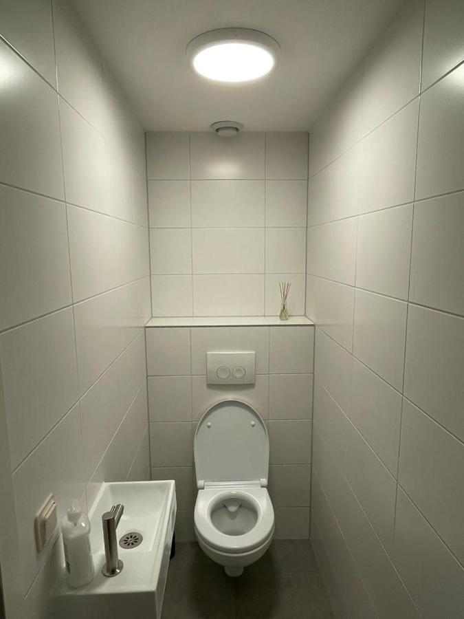 Escape, Appartement Met Groot Terras Buren  Luaran gambar